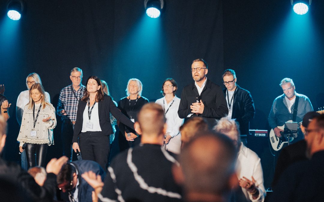 Bön om 100 nya apostlar och 1000 nya diakoner under Rådslaget